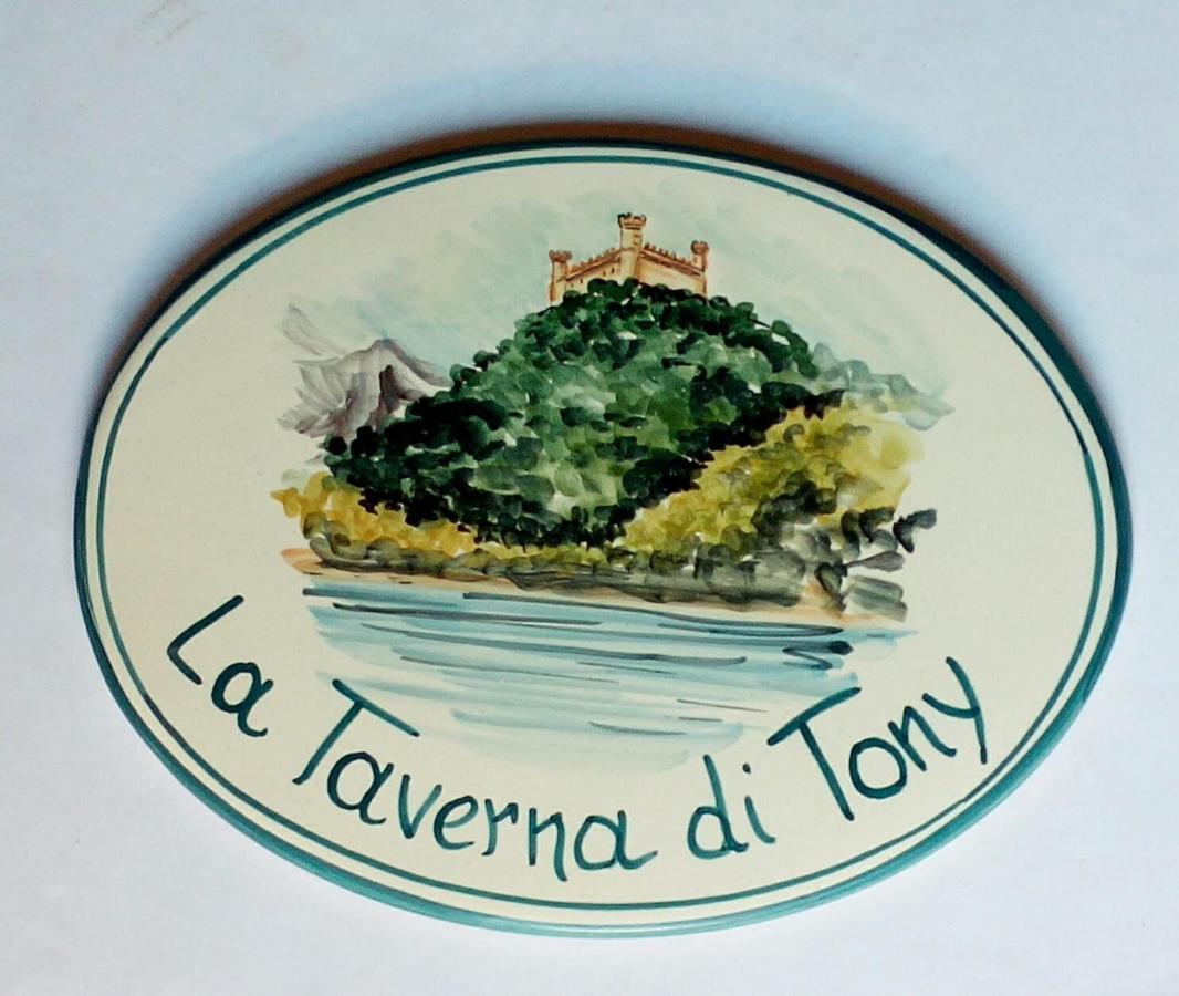 La Taverna Di Tony Bed and Breakfast Montalto Dora Eksteriør billede